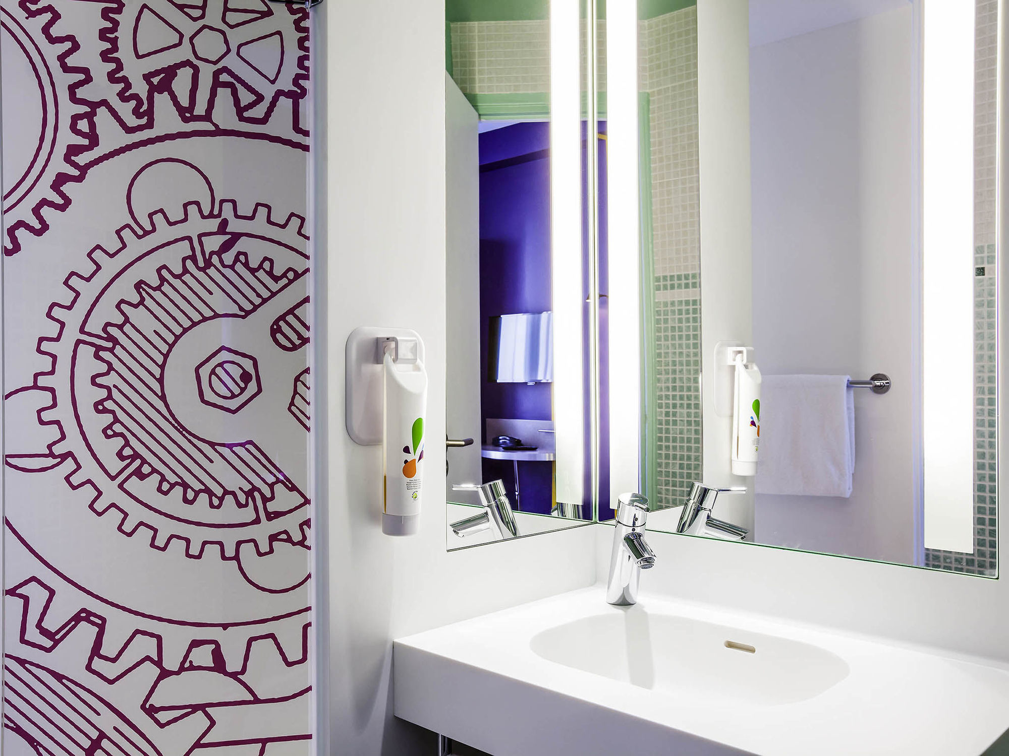 Ibis Styles Paris Mairie De Clichy